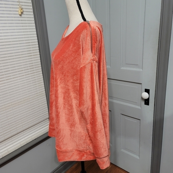 Lane Bryant Boatneck Chenille Top - Picture 5 of 9